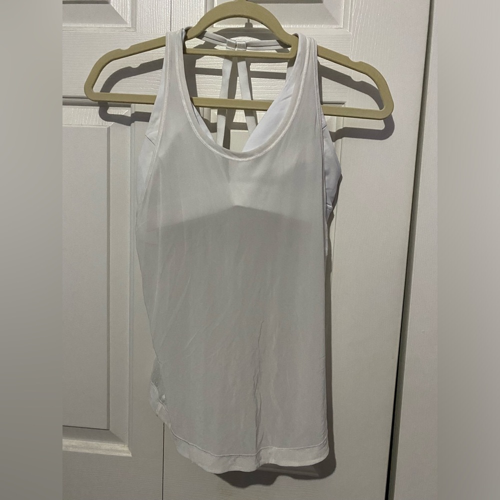 Lululemon tank
